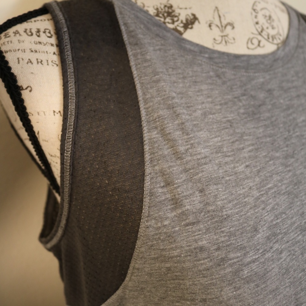 New with tags St. John’s Bay mesh active tank top